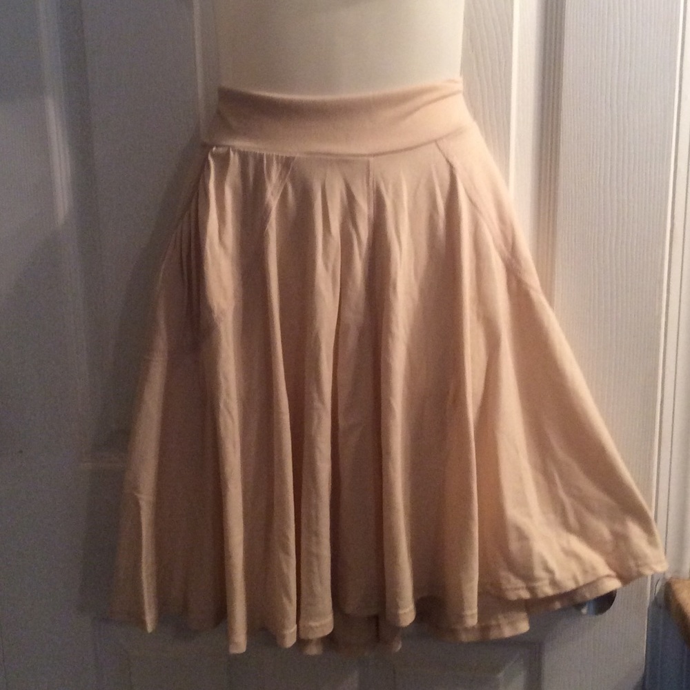 Cotton a-line skirt with pockets