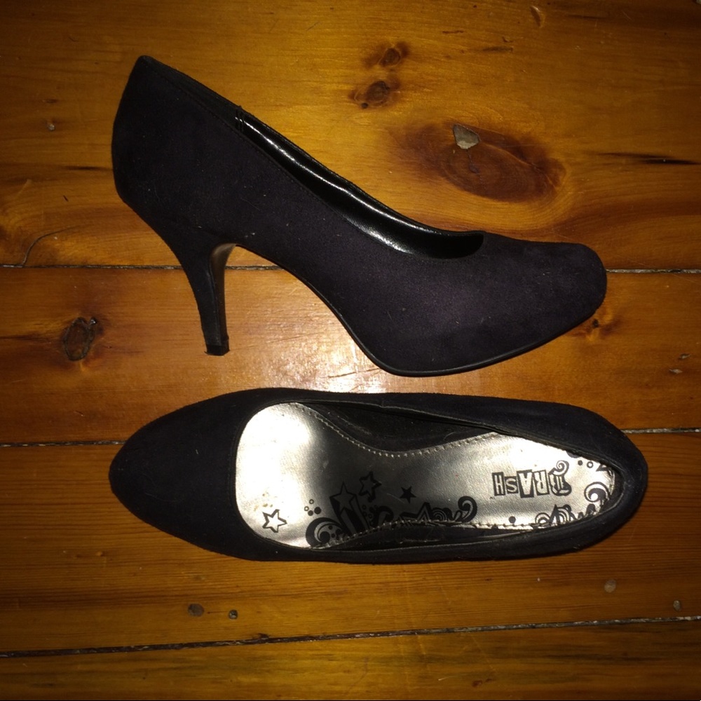Black heels