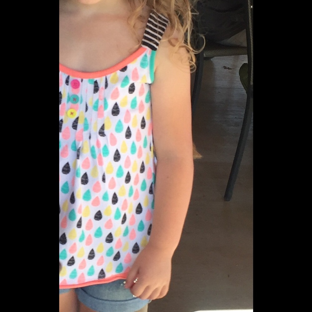 Girls colorful and fun top. Size 5