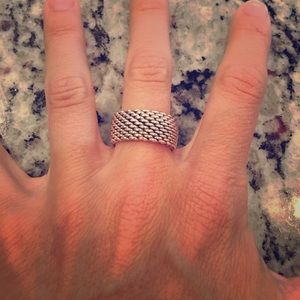 Tiffany & Co authentic Somerset Mesh Ring Size 7