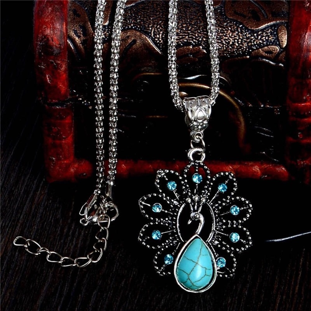 Peacock shaped necklace