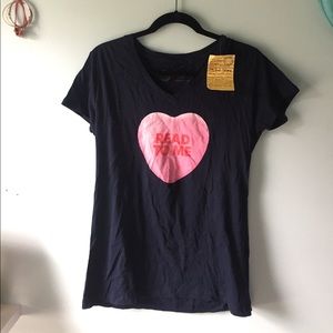 "Read to Me" Graphic Tee