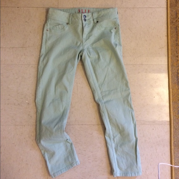 Mint Elle Capri Pants - Picture 4 of 4