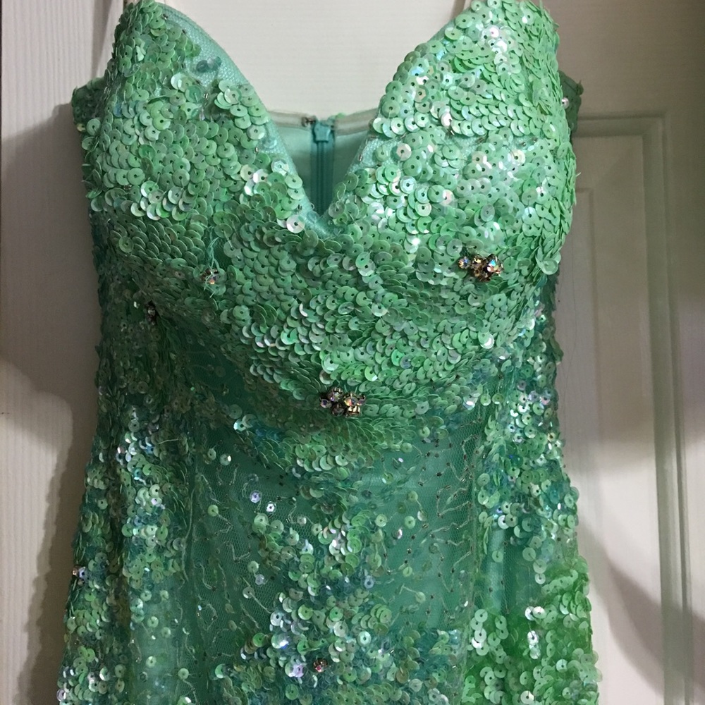 Prom dress