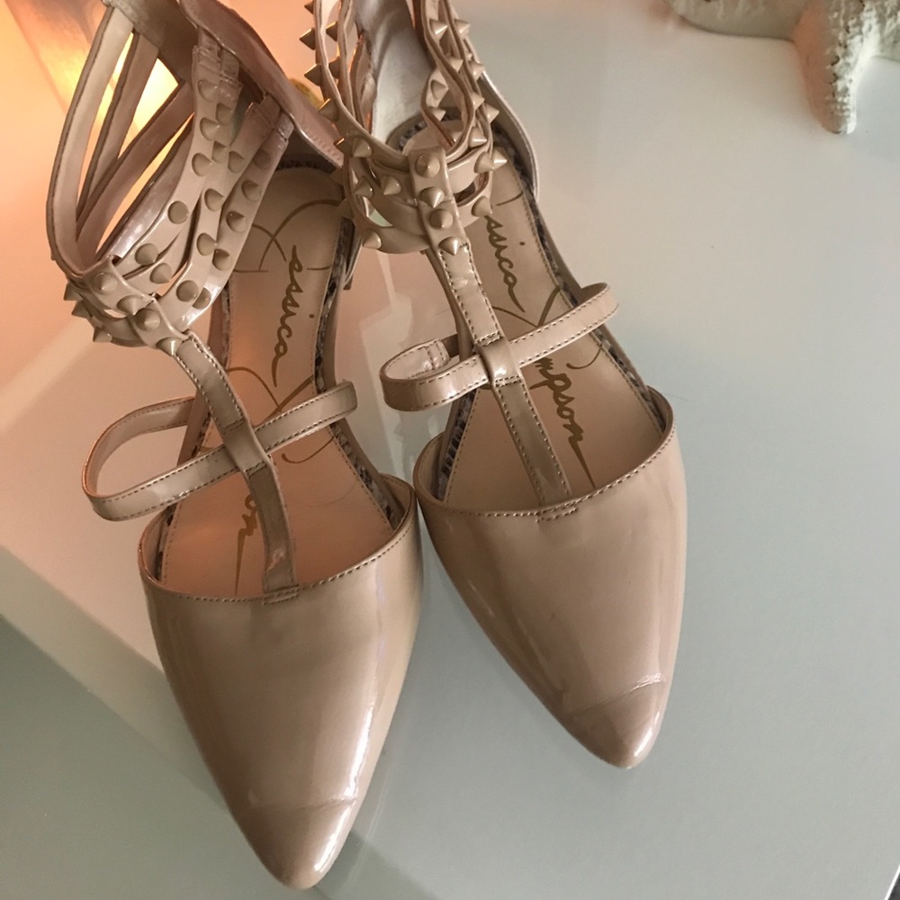 Jessica Simpson flats