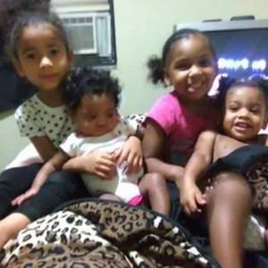 Meet your Posher, Evelyn