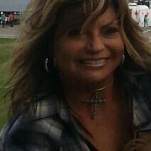 Meet your Posher, Larricia