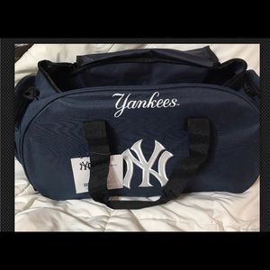 New York Yankees duffle bag
