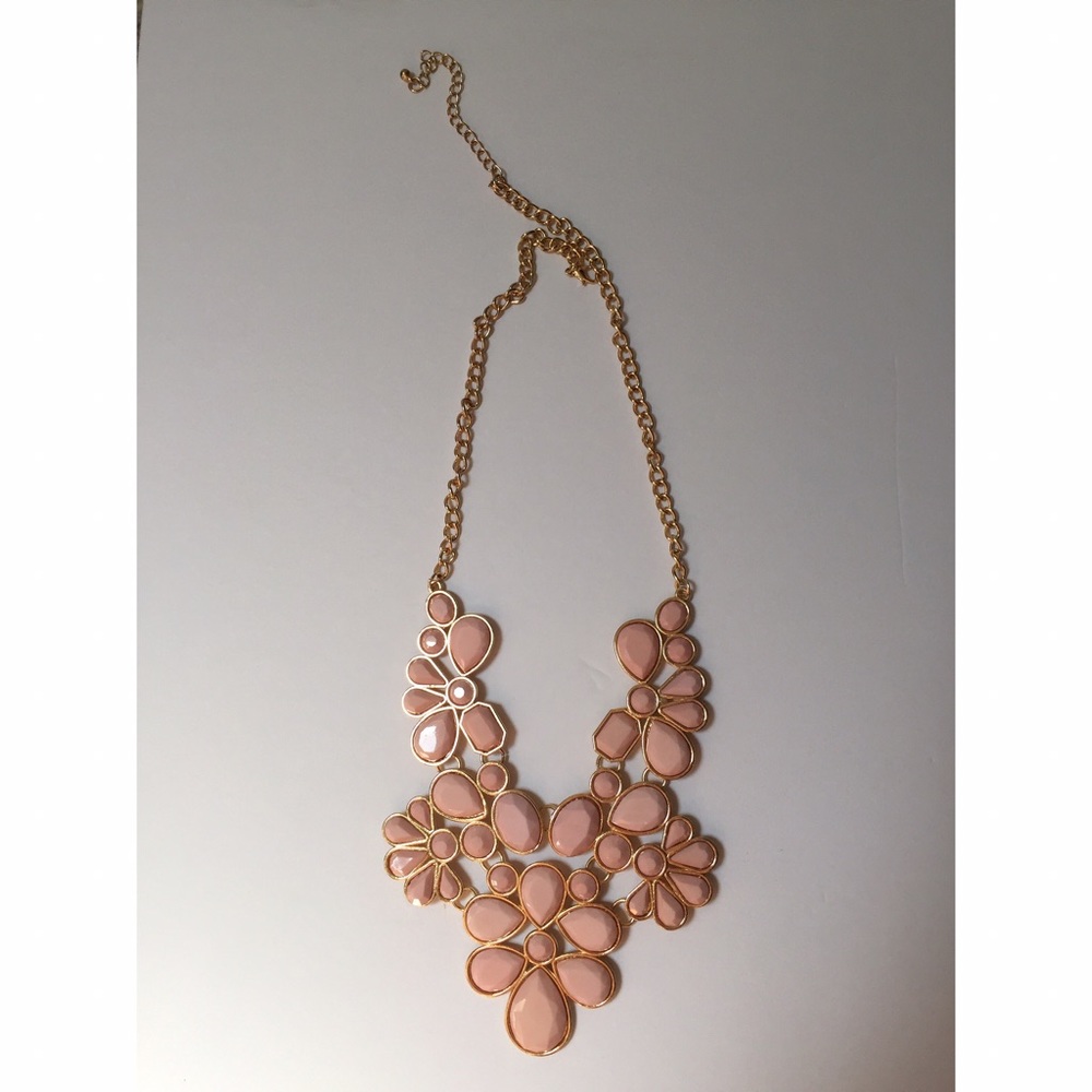 Cute pink floral necklace