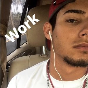 Meet your Posher, Armando