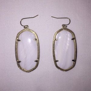 Kendra Scott Danielle earrings in white pearl.