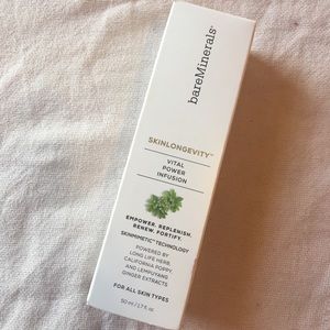 Bare Minerals: Vital Power Infusion