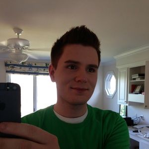 Meet your Posher, Graydon