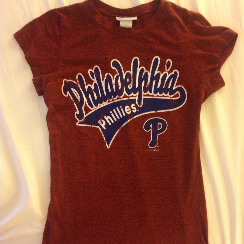 Women's Phillies Retro Tee