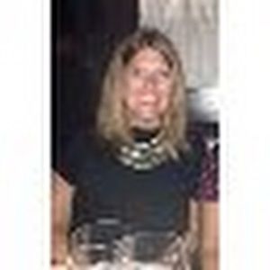 Meet your Posher, Carrie