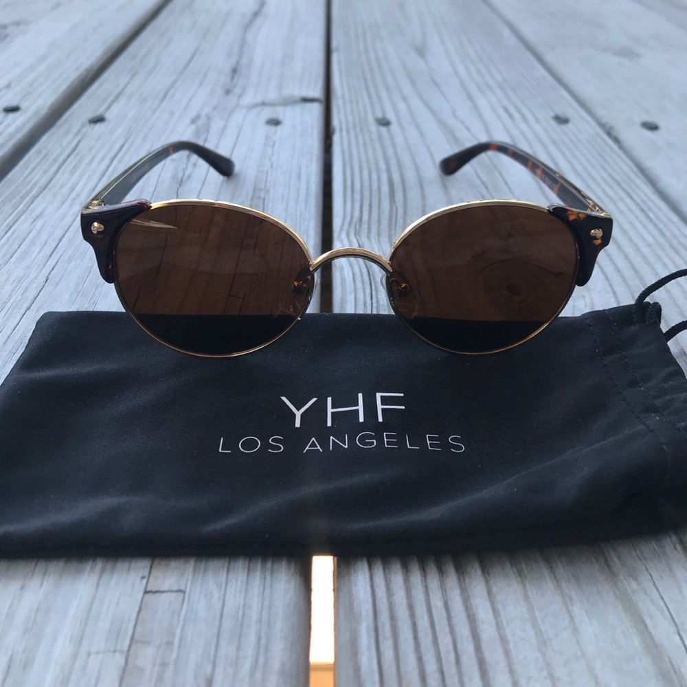 . :YHF Los Angeles Cashtown Brown Sunglasses: .