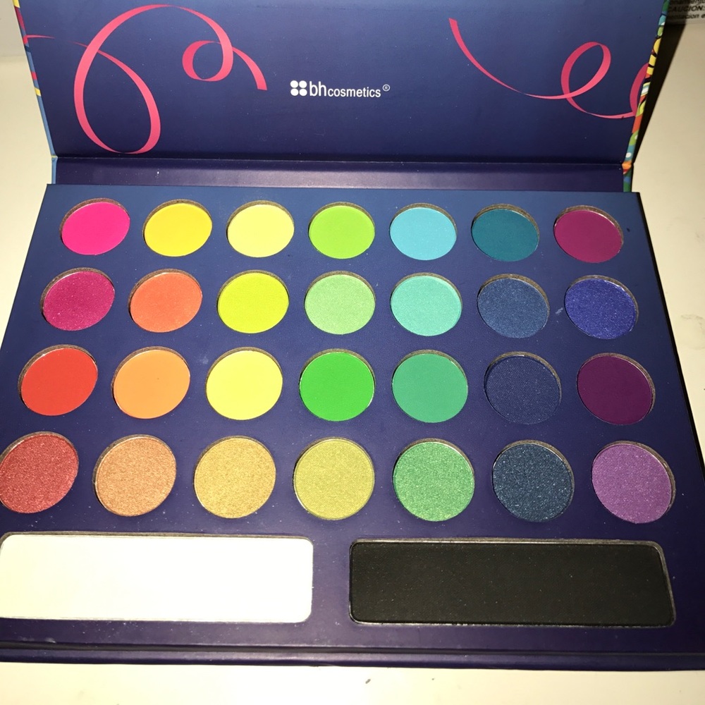 Take me to Brazil palette by bh cosmetics