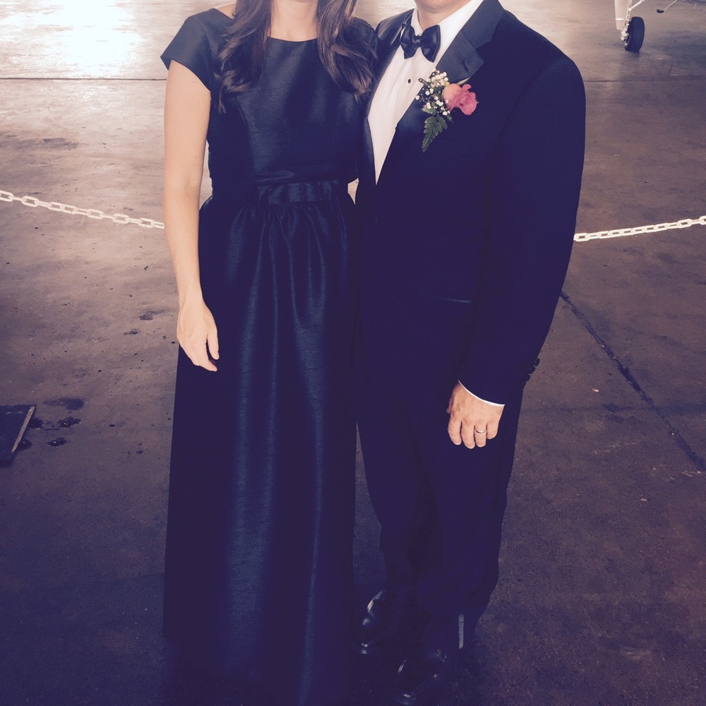 Alfred Sung Black Formal Dress size 4