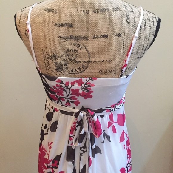 💥Price Reduction💥Boutique Dress - Picture 4 of 6