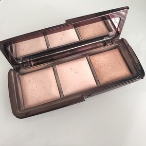 Hourglass Ambient Lighting Palette