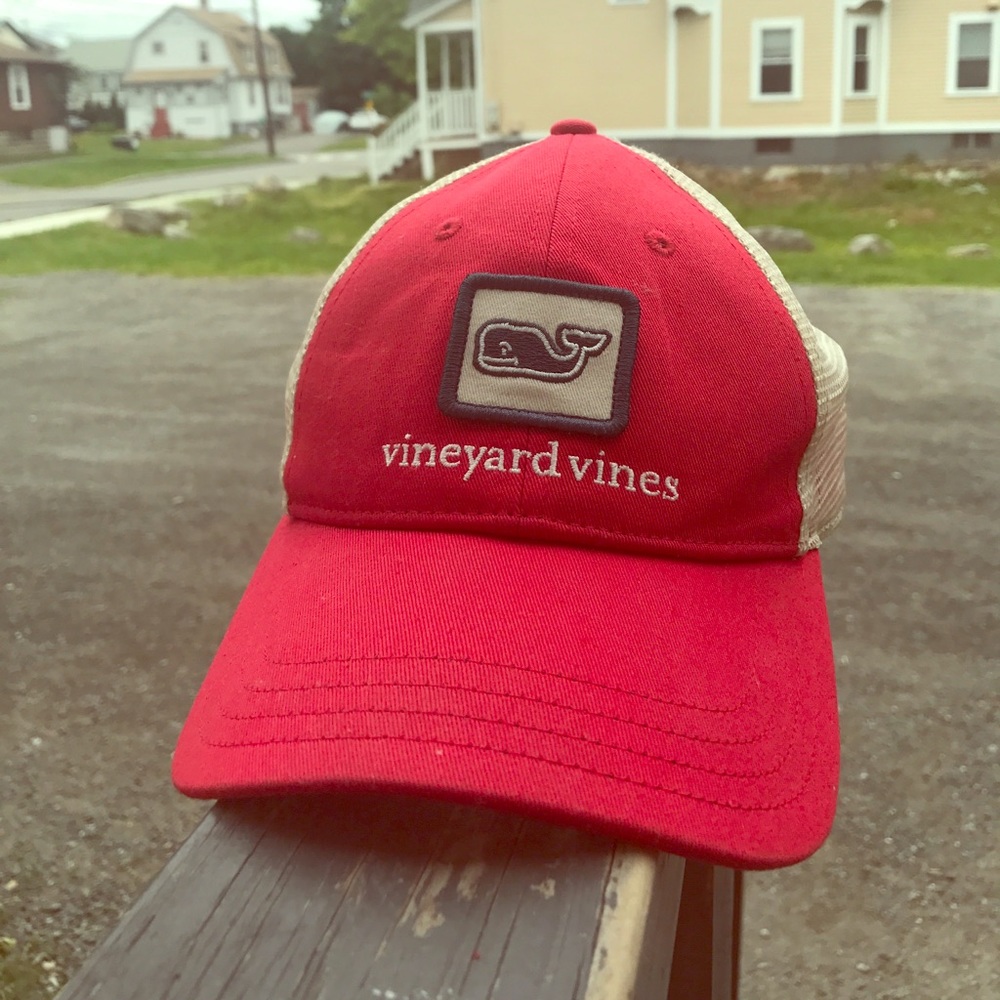 Vineyard Vines hat
