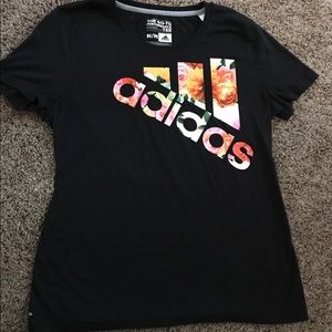 Adidas T-Shirt