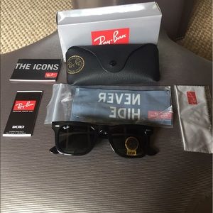 Ray Ban Wayfarer 2140 50mm Brand New