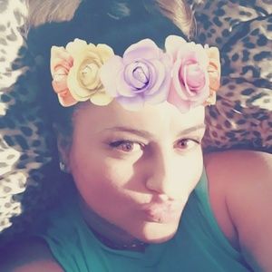 Meet your Posher, Ana