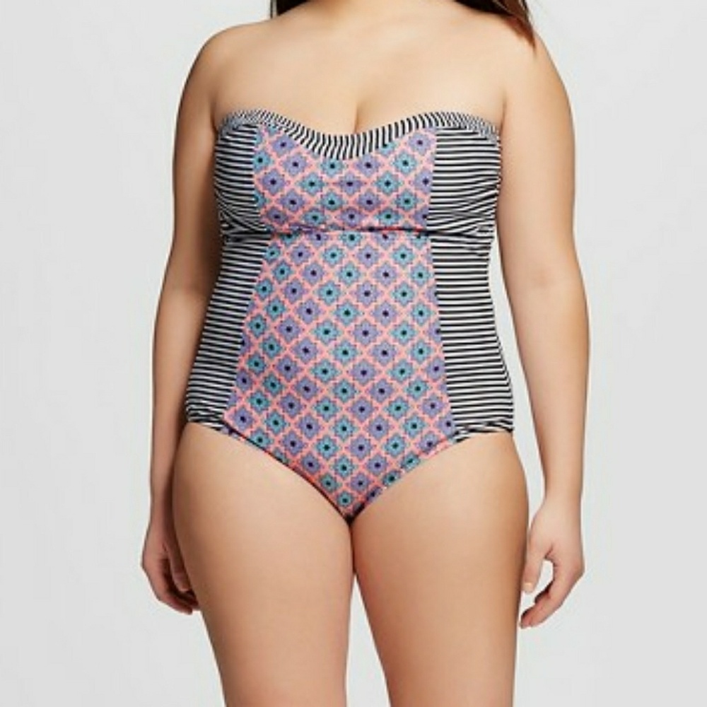 Heart and Harmony 1X swimsuit *Never Worn*