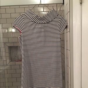 Classic Kate Spade dress with gold buttons! Size S