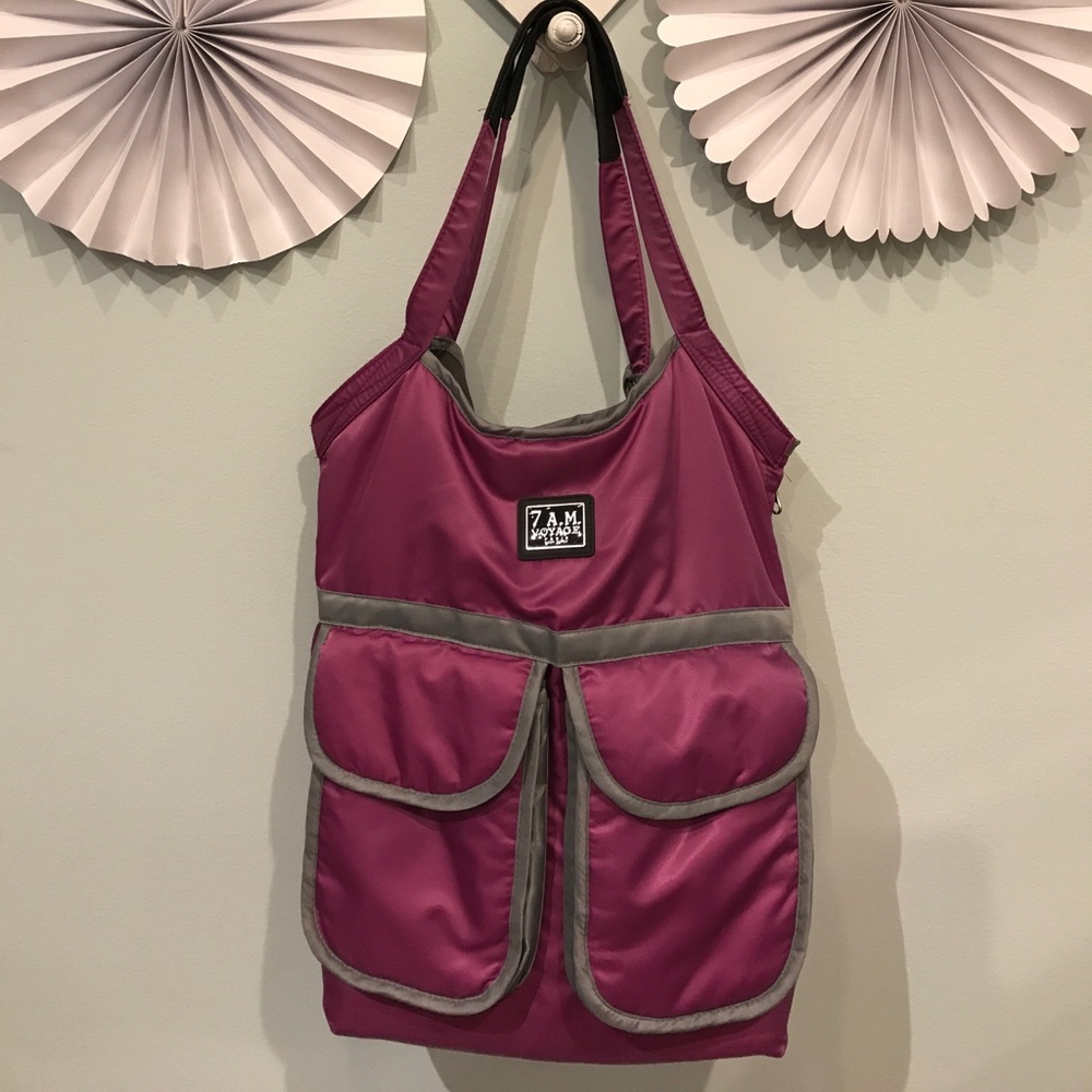 🛍SOLD🛍 7 A.M. Voyage Barcelona Diaper Bag-NEW