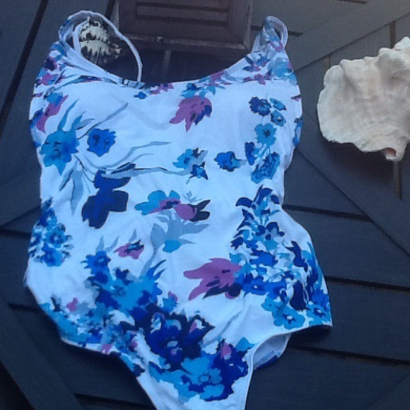 Only 1 left🎉HP🎉6/17/17🎉🔥Closet Clear out🔥 - Picture 2 of 4