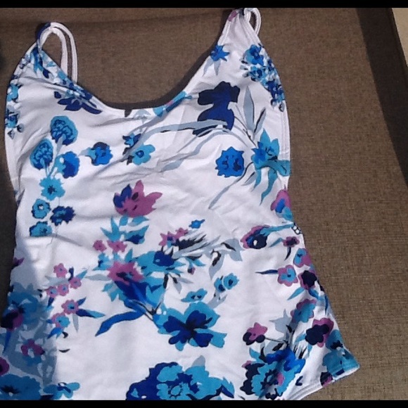 Only 1 left🎉HP🎉6/17/17🎉🔥Closet Clear out🔥 - Picture 4 of 4