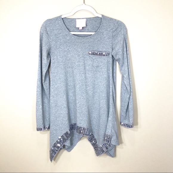 Romeo & Juliet Couture Tops - Romeo & Juliet Couture grey long sleeve top  sz S