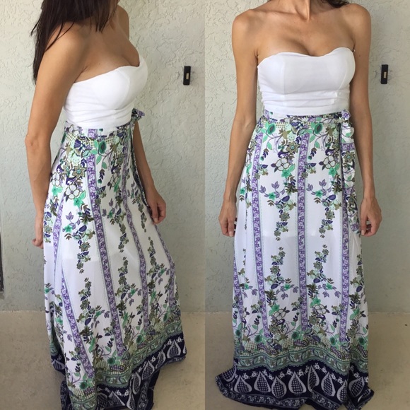 Border Print Dress Last Small - Picture 2 of 5