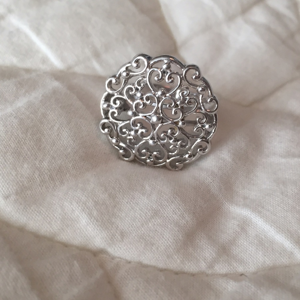 Sterling silver ornate scrollwork statement ring