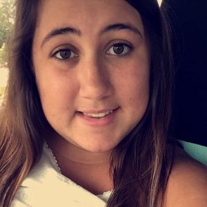 Meet your Posher, Caroline