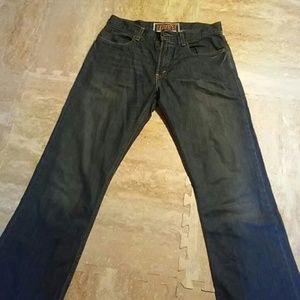 Levis 527