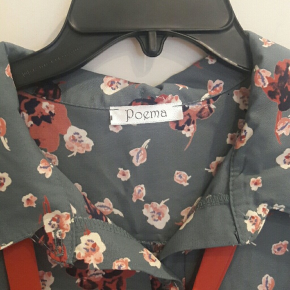 Poema brand grey floral blouse sz L - Picture 2 of 4