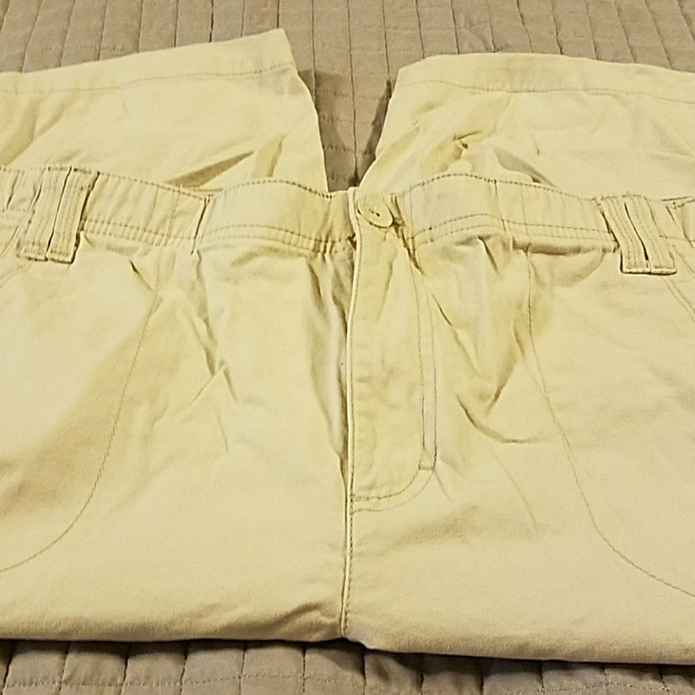 Gloria Vanderbilt Capri's