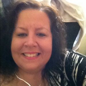 Meet your Posher, Tina