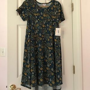 Lularoe Carly