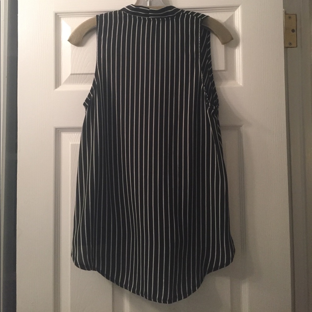 Striped top - Picture 2 of 3