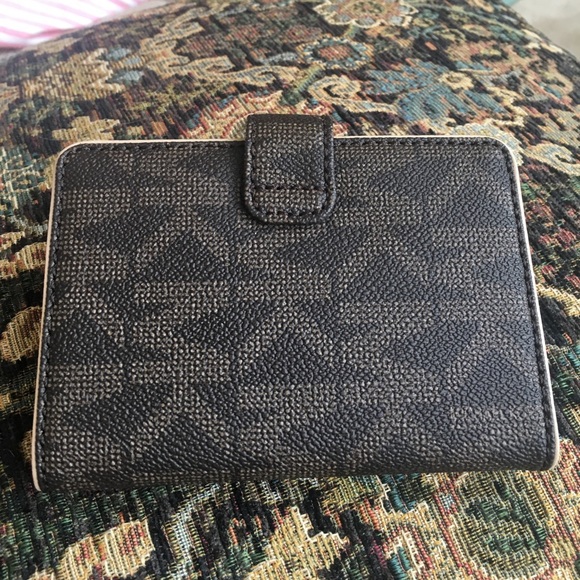 Michael Kors brand new wallet