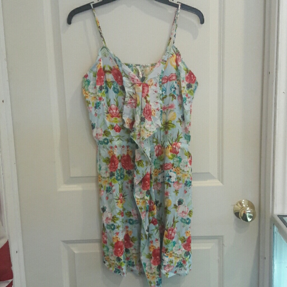 Madigan floral summer dress size L