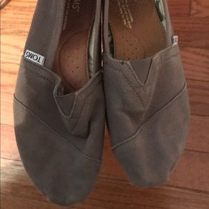 Authentic Grey Toms