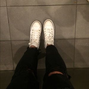 Platform converse