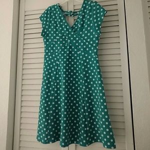 Girls dresses sized 8-12