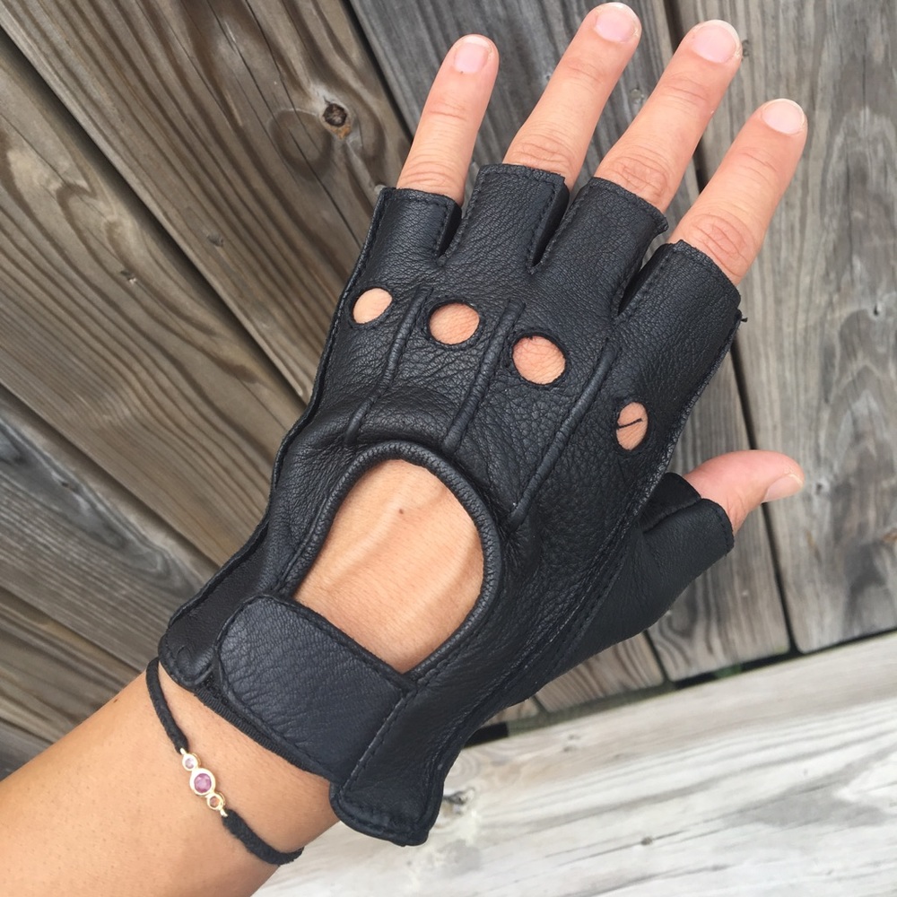 black leather fingerless gloves
