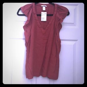 Rust colored butterfly sleeve top